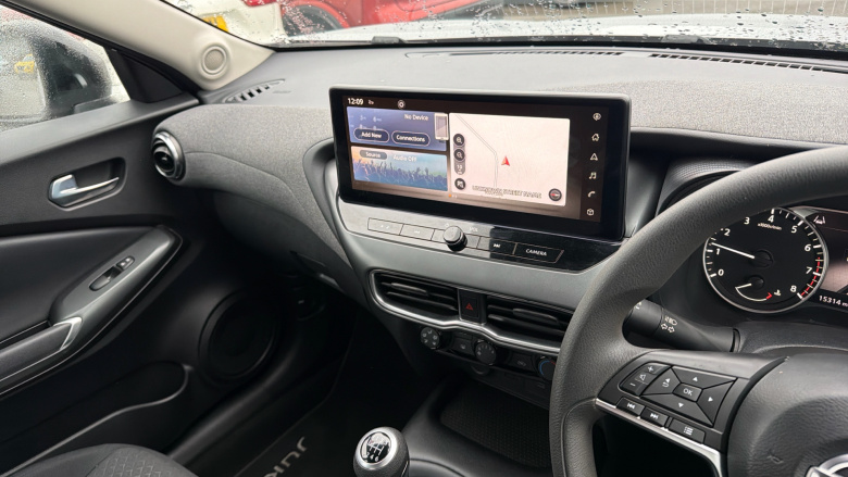 Nissan Juke 1.0 DiG-T Acenta Premium 5dr Petrol Hatchback